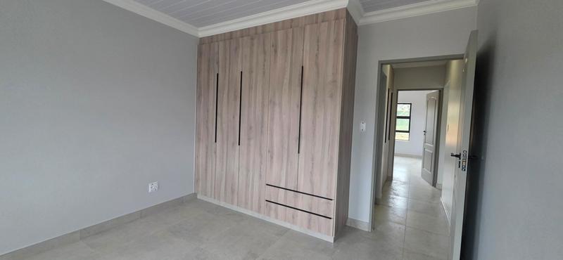 3 Bedroom Property for Sale in Outeniquasbosch Western Cape